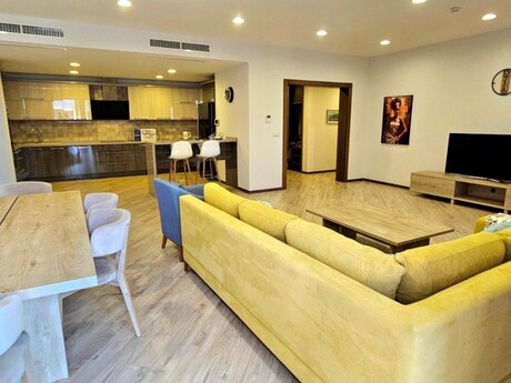 3-комн. новостройка - Сабаильский р. - 170 м²