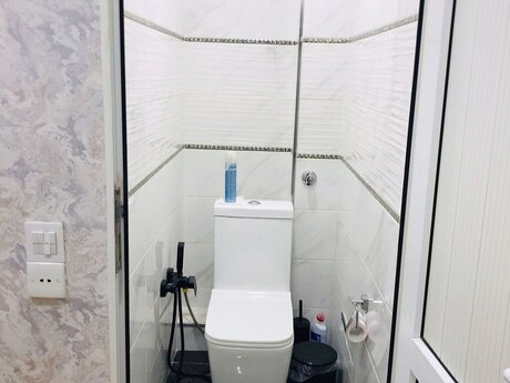 4 otaqlı köhnə tikili - Həzi Aslanov m. - 105 m²