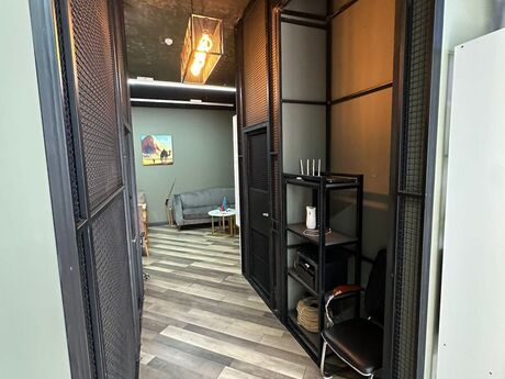 Obyekt - Şah İsmayıl Xətai m. - 80 m²