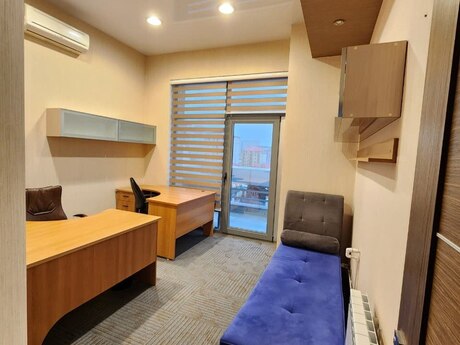 7 otaqlı ofis - 8 Noyabr m. - 285 m²