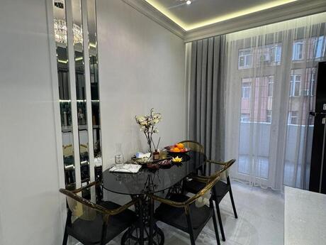 3 otaqlı mənzil, 118 m², İnşaatçılar: 305 000 ₼ 4