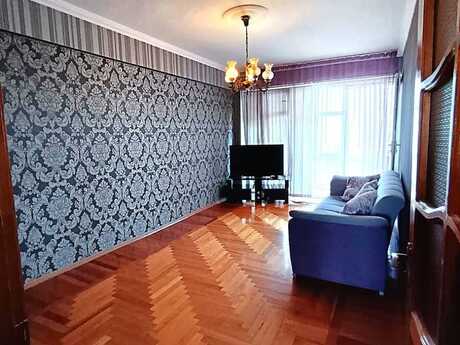 Объявление №5918345 - Баку, м. Элмляр Академиясы, 3-комн., 100.5 м², 11/13 этаж