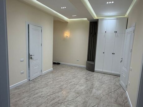 Elan №5918477 - Bakı, Ağ şəhər q., 3 otaqlı, 157 m², 17/20 mərtəbə