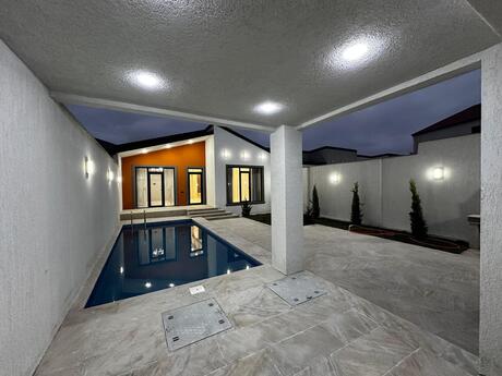 4 otaqlı həyət evi/bağ evi - Şüvəlan q. - 140 m²