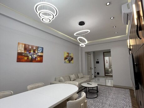 Elan №5918482 - Bakı, Nərimanov r., 3 otaqlı, 77 m², 3/17 mərtəbə