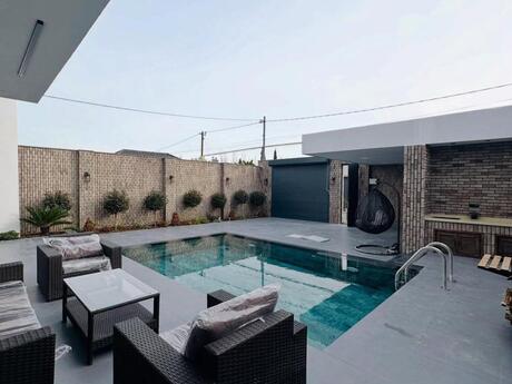 5 otaqlı həyət evi/bağ evi - Mərdəkan q. - 150 m²