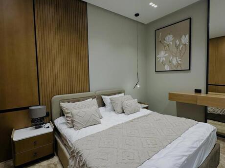 5 otaqlı həyət evi/bağ evi - Mərdəkan q. - 150 m²