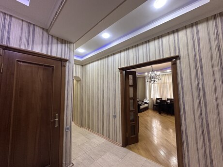 2 otaqlı yeni tikili - Azadlıq Prospekti m. - 88 m²