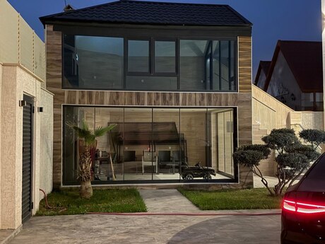 5 otaqlı həyət evi/bağ evi - Mərdəkan q. - 220 m²