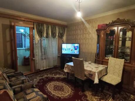 Elan №5918997 - Bakı, Bakıxanov q., 3 otaqlı, 73 m², 1/9 mərtəbə