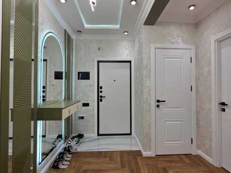 Объявление №5919065 - Баку, Хатаинский р., 3-комн., 80 м², 7/9 этаж