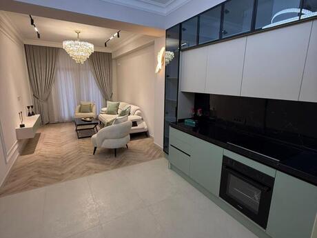 3-комн. новостройка - Наримановский  р. - 90 м²