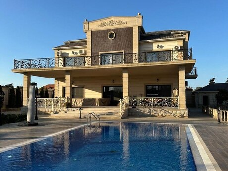 5 otaqlı həyət evi/bağ evi - Bilgəh q. - 400 m²