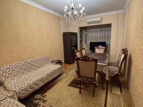 4 otaqlı köhnə tikili - İnşaatçılar m. - 110 m²