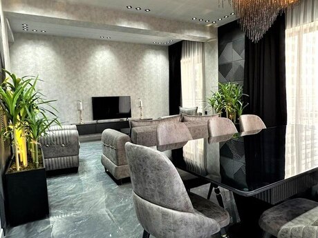 3 otaqlı yeni tikili - Ağ şəhər q. - 180 m²