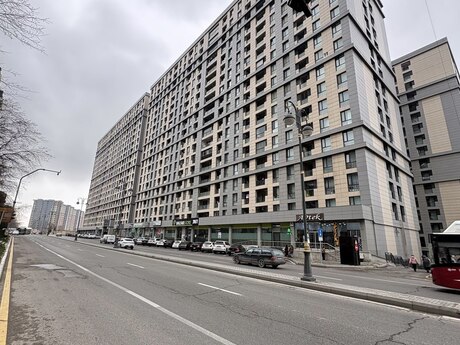 2-комн. новостройка - Хатаинский р. - 64 м²