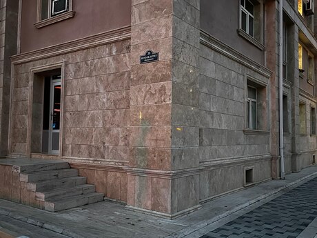 Satlr 2 otaql khn tikili 43.5 m, Naxvan