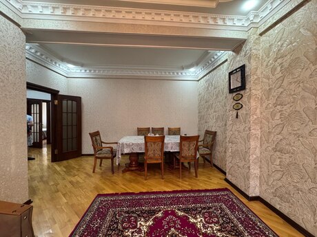 4 otaqlı yeni tikili - Həzi Aslanov m. - 130 m²
