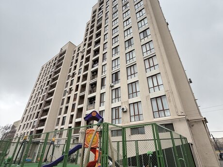 Elan №5919997 - Bakı, Bakıxanov q., 1 otaqlı, 43 m², 8/16 mərtəbə