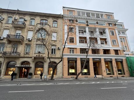 Elan №5920134 - Bakı, Sahil m., 3 otaqlı, 102 m², 5/6 mərtəbə