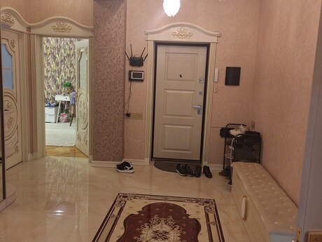 3-комнатная квартира, 125 м², Əhmədli: 335 000 ₼ 2