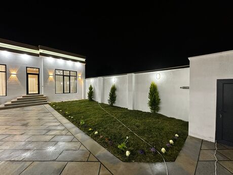 4 otaqlı həyət evi/bağ evi - Şüvəlan q. - 155 m²