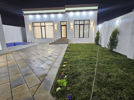 4 otaqlı həyət evi/bağ evi - Şüvəlan q. - 150 m²