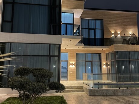 Mərdəkanda 5 otaqlı həyət evi kirayə verilir, 220 m², 200 AZN/ay, şəkil 2 / 12