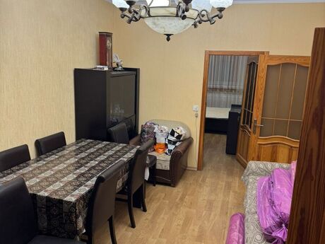 Объявление №5920375 - Баку, пос. 7-ой мкр, 2-комн., 43 м², 2/5 этаж