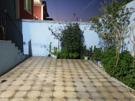 Satılır 4 otaqlı həyət evi/bağ evi 160 m², Masazır q.
