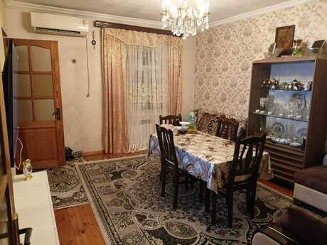 Satılır 3 otaqlı həyət evi/bağ evi 80 m², Biləcəri q.