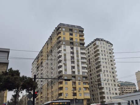 Satılır 3 otaqlı yeni tikili 105 m², Xırdalan
