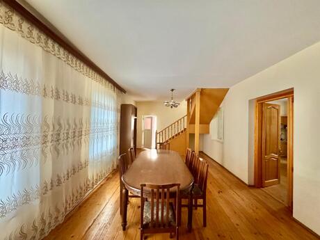 6 otaqlı həyət evi/bağ evi - Abşeron r. - 250 m²