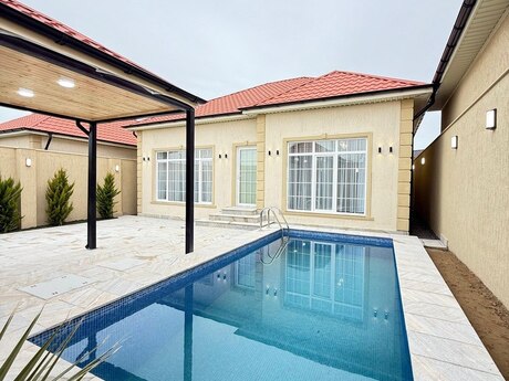 4 otaqlı həyət evi/bağ evi - Şüvəlan q. - 150 m²