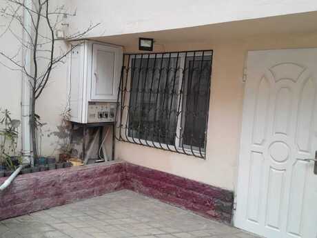6 otaqlı həyət evi/bağ evi - İnşaatçılar m. - 420 m²