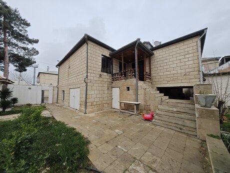 Объявление №5920916 - Баку, пос. Бакиханова, 5-комн., 180 м²
