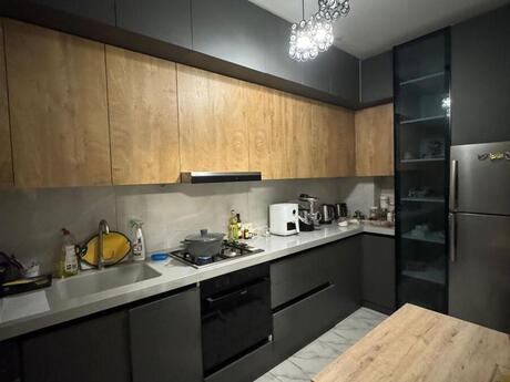 3-комн. новостройка - пос. Бакиханова - 110 м²