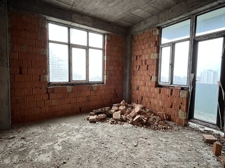 3-комн. новостройка - м. 20 января - 161 м²