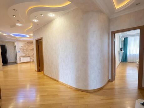 4 otaqlı mənzil, 186 m², Şah İsmayıl Xətai: 530 000 ₼ 4