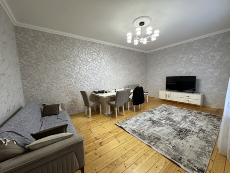 4 otaqlı həyət evi/bağ evi - Xətai r. - 120 m²