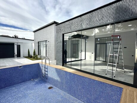 4 otaqlı həyət evi/bağ evi - Mərdəkan q. - 150 m²