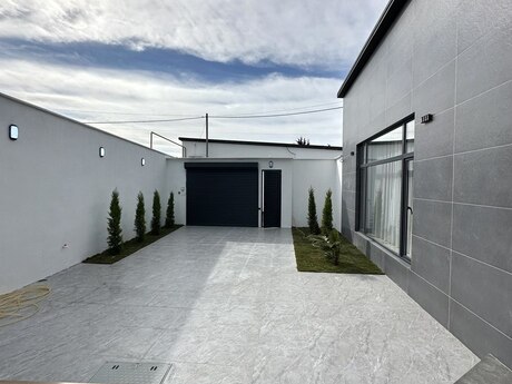 4 otaqlı həyət evi/bağ evi - Mərdəkan q. - 150 m²