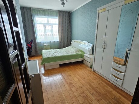 3 otaqlı yeni tikili - Bakıxanov q. - 84 m²