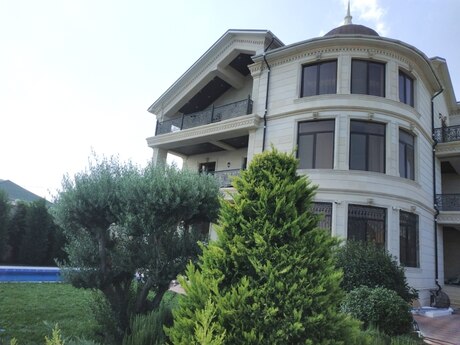 8 otaqlı həyət evi/bağ evi - Şıxov q. - 1000 m²