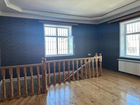 6 otaqlı həyət evi/bağ evi - Mərdəkan q. - 235 m²