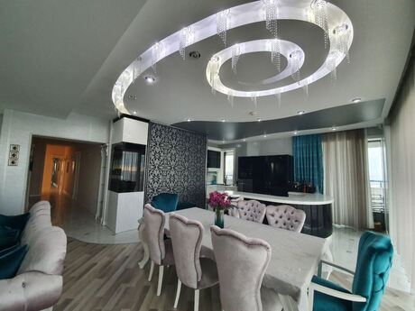 6 otaqlı yeni tikili - Şah İsmayıl Xətai m. - 400 m²