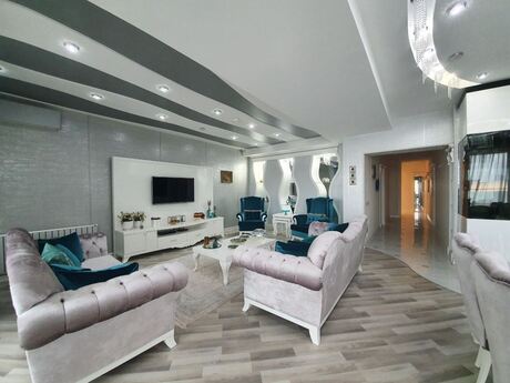 6 otaqlı yeni tikili - Şah İsmayıl Xətai m. - 400 m²