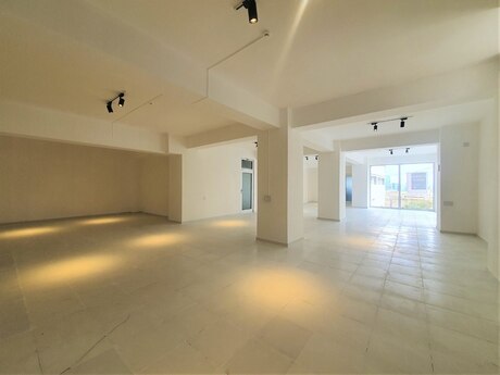 Obyekt - İçəri Şəhər m. - 180 m²
