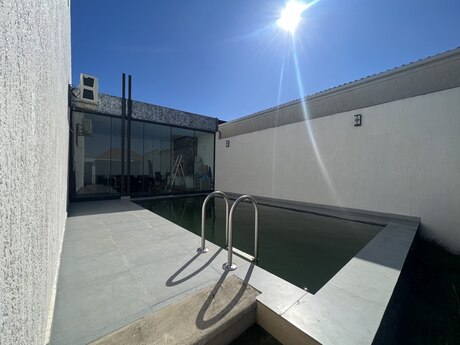 4 otaqlı həyət evi/bağ evi - Mərdəkan q. - 150 m²