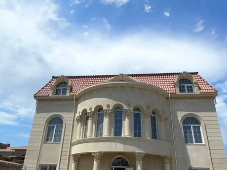 8-комн. дом/дача - пос. Нардаран - 900 м²
